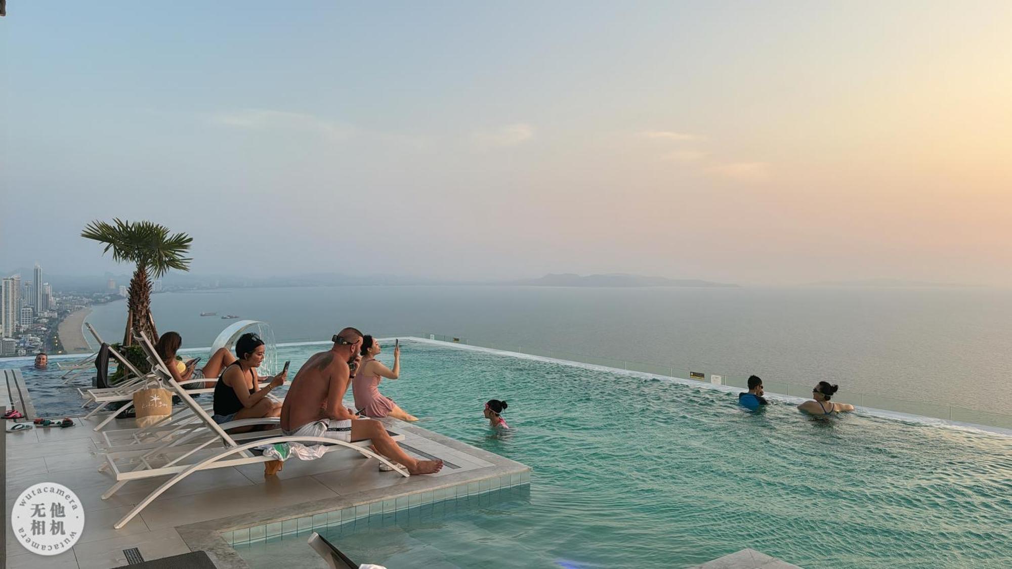 Copacabana Beach Jomtien 科帕卡巴纳海乔木提安海滩毗邻乔木提安夜市 Eksteriør bilde