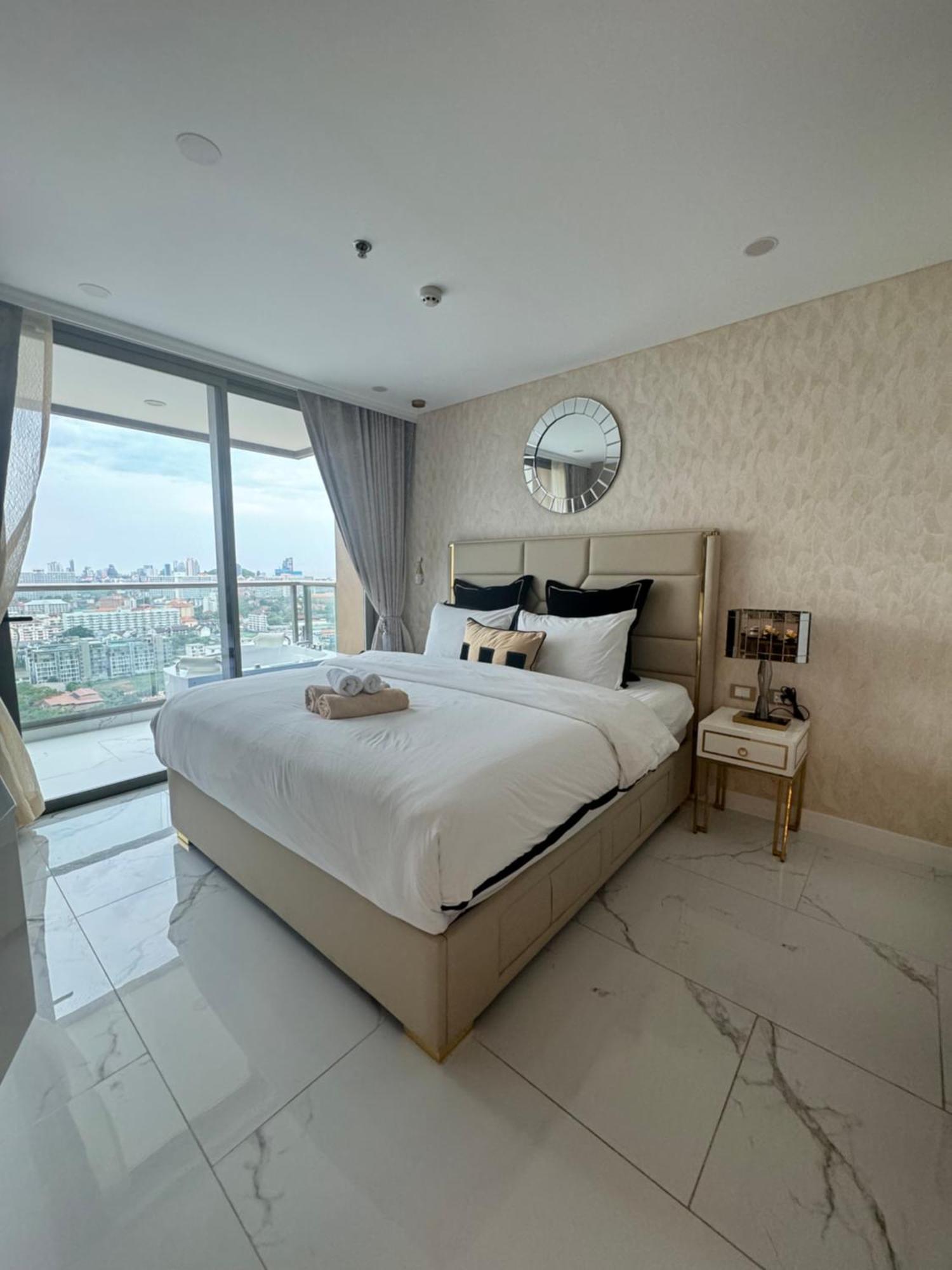 Copacabana Beach Jomtien 科帕卡巴纳海乔木提安海滩毗邻乔木提安夜市 Eksteriør bilde