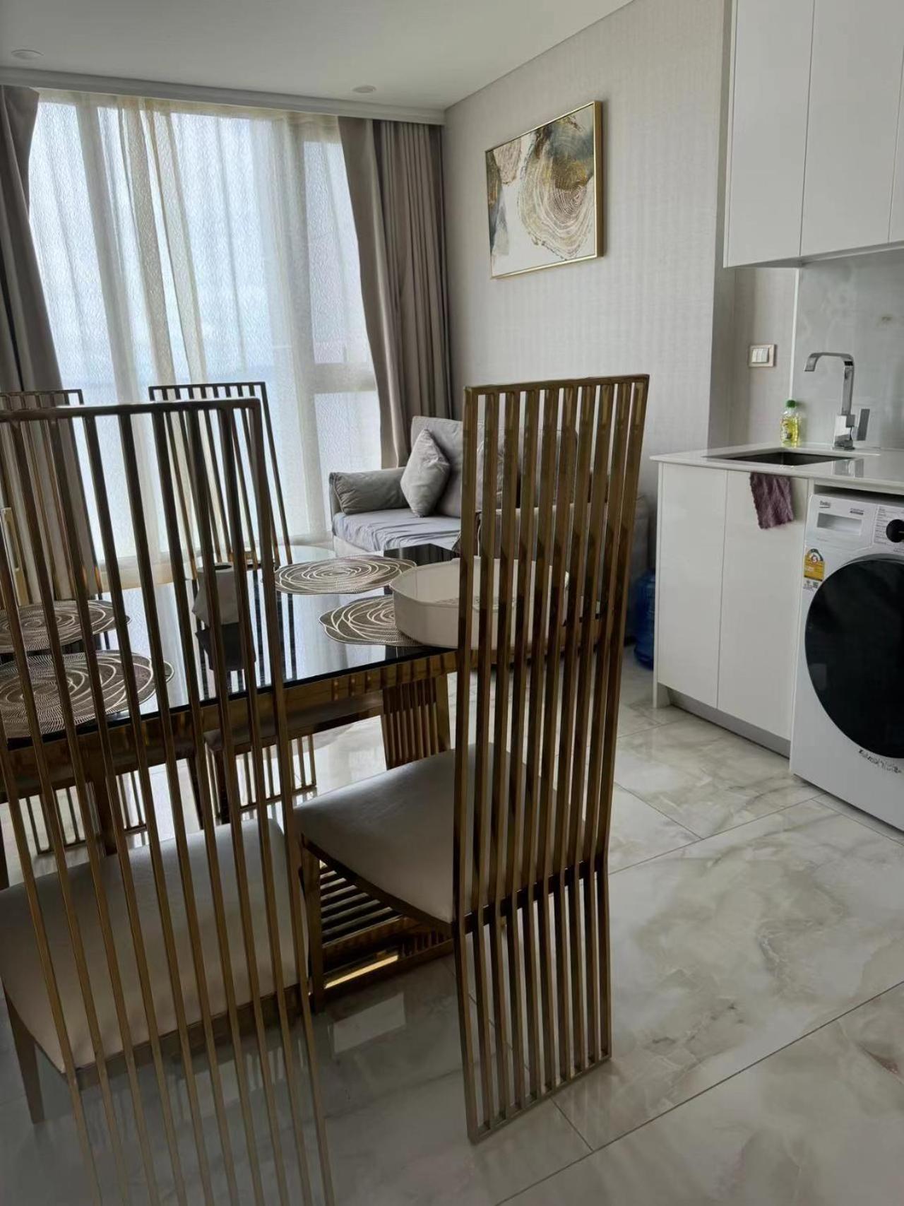 Copacabana Beach Jomtien 科帕卡巴纳海乔木提安海滩毗邻乔木提安夜市 Eksteriør bilde